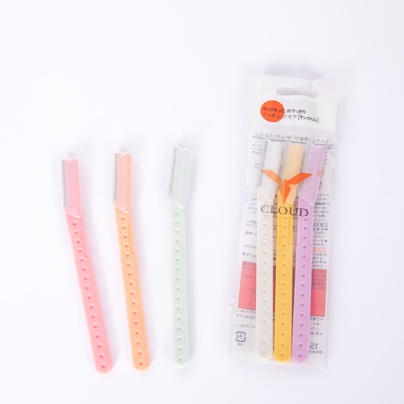 Rasoir à sourcils avec housse de précision